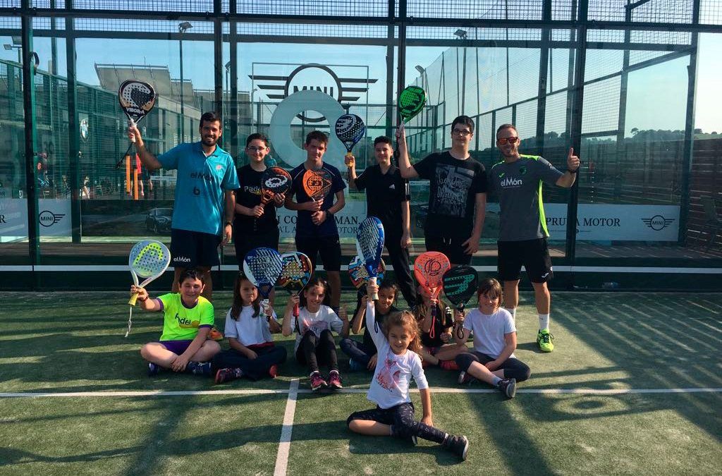 Apunta els teus fills a l’escola de pàdel